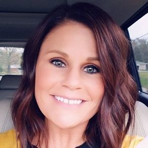 Meet your Posher, Lindsey